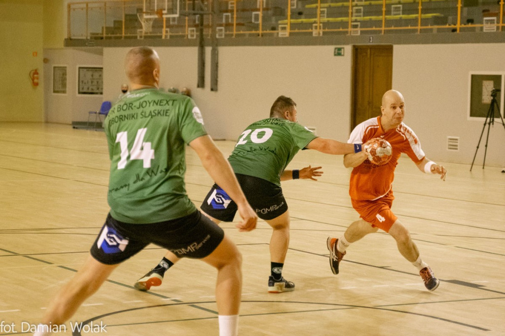 Olimp Grodków kontra SPR Bór Joynext Oborniki Śląskie. O podziale punktów zdecydowały rzuty karne