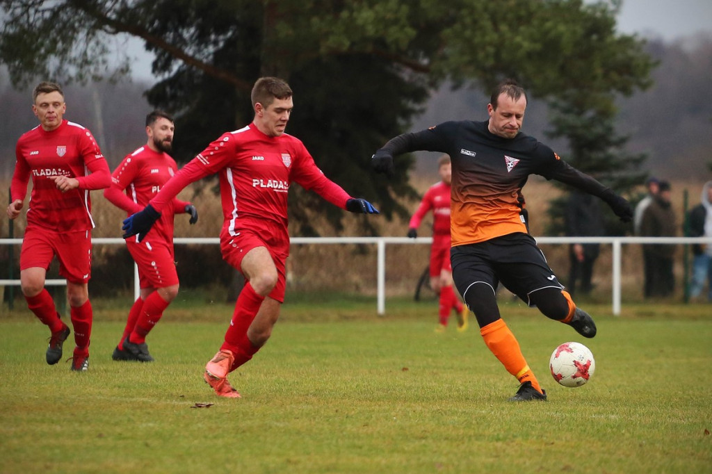 Cenny remis na koniec rundy. Victoria Dobrzyń rozpoczęła przerwę zimową [GALERIA]