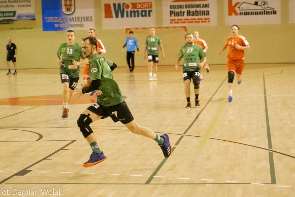 Olimp Grodków kontra SPR Bór Joynext Oborniki Śląskie. O podziale punktów zdecydowały rzuty karne