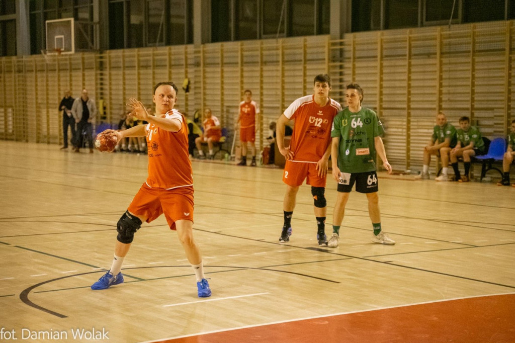 Olimp Grodków kontra SPR Bór Joynext Oborniki Śląskie. O podziale punktów zdecydowały rzuty karne