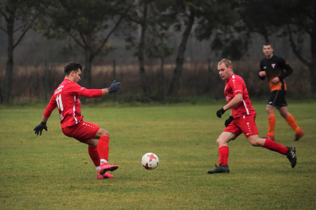 Cenny remis na koniec rundy. Victoria Dobrzyń rozpoczęła przerwę zimową [GALERIA]