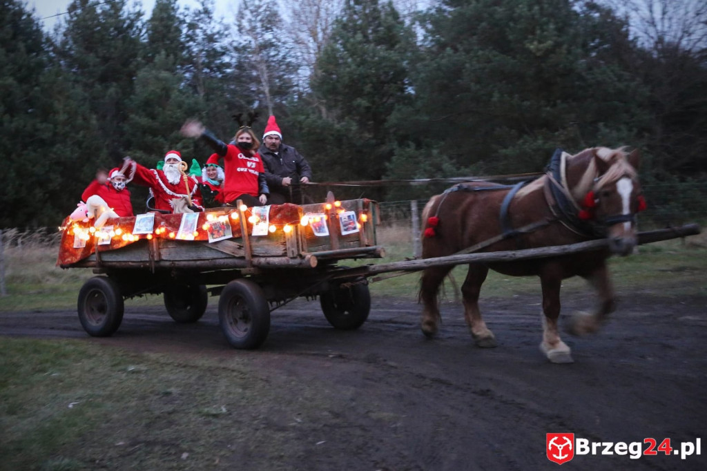 Mała wojowniczka Oliwka spotkała się dzisiaj ze św. Mikołajem