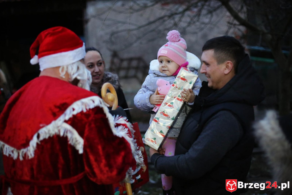 Mała wojowniczka Oliwka spotkała się dzisiaj ze św. Mikołajem