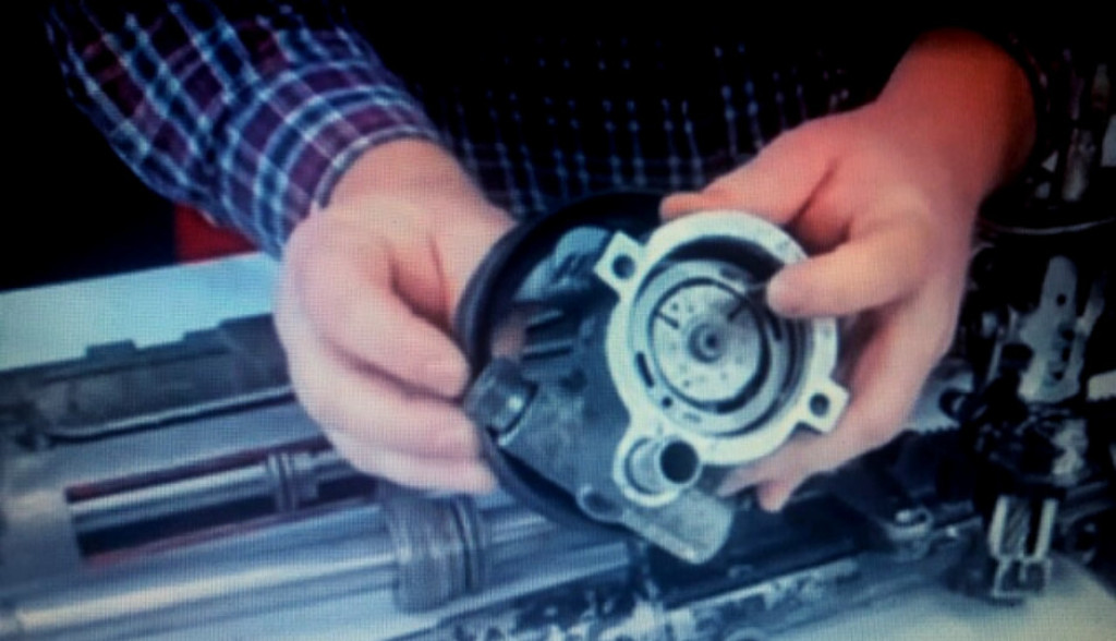 Inter Cars zorganizował zdalne szkolenia dla uczniów ZSB w Brzegu