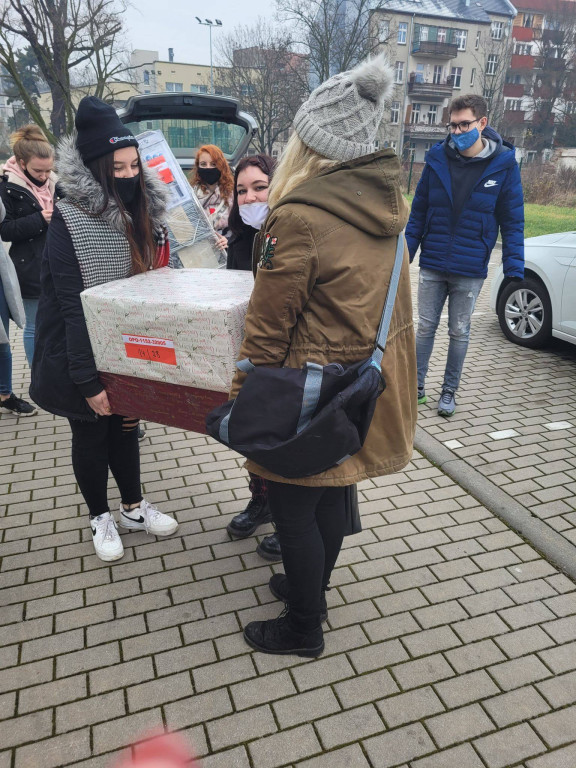 Słowiańska kolejny rok ze Szlachetną Paczką