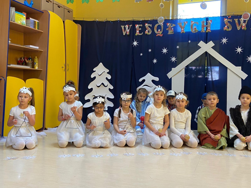 Świąteczna opowieść przedszkolaków z PP nr 2