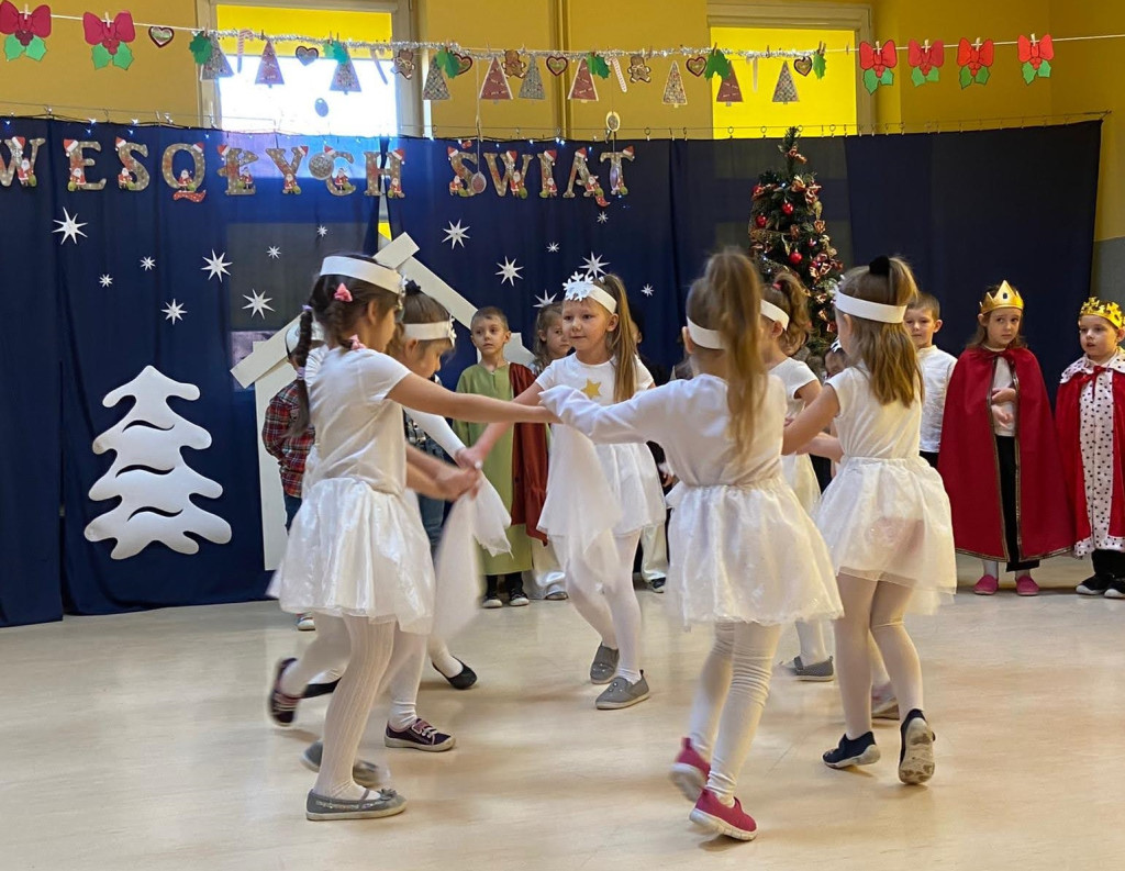 Świąteczna opowieść przedszkolaków z PP nr 2