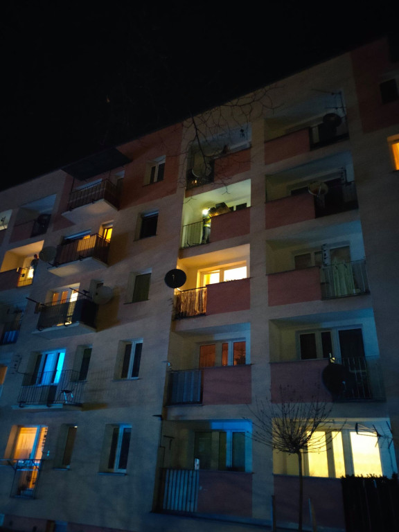 Pożar w Brzegu i Brzezinie. Do akcji zadysponowano strażaków z Brzegu, Grodkowa i okolicznych jednostek OSP