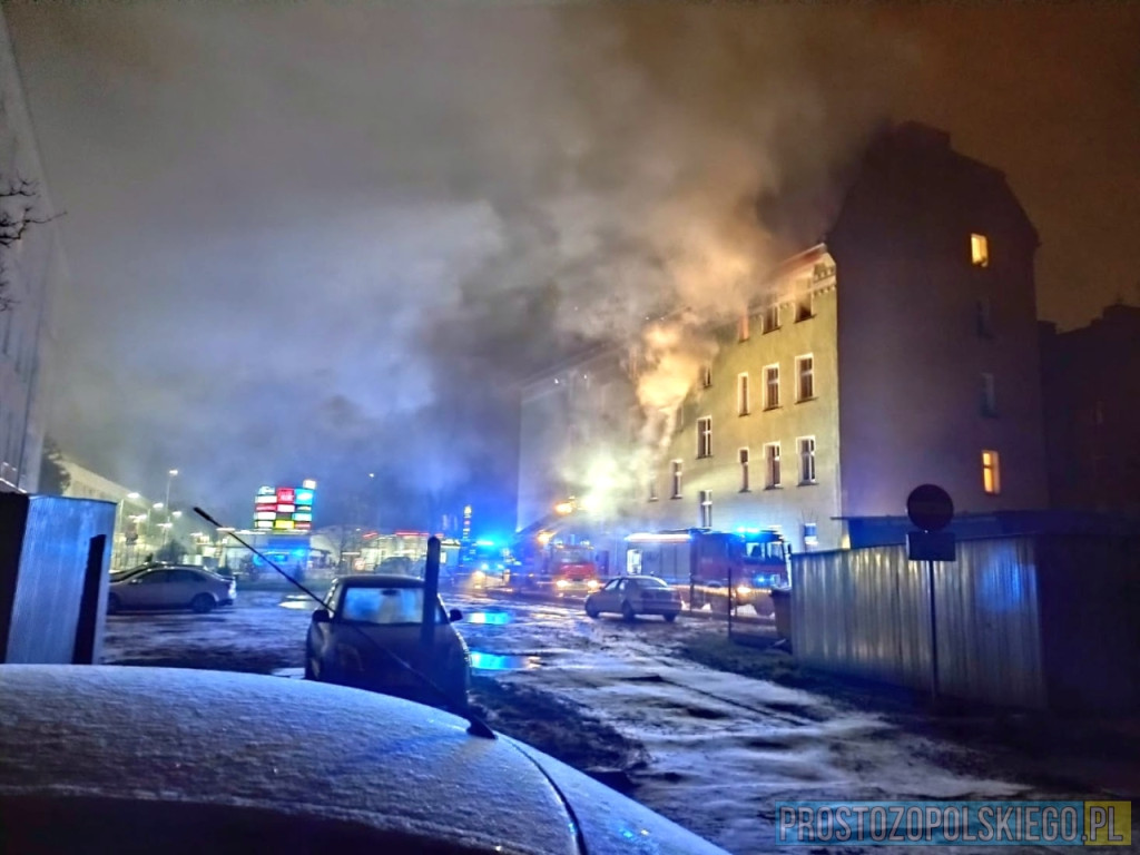 59-latek który zginął w pożarze cierpiał na zbieractwo. Policja i MOPS byli bezradni