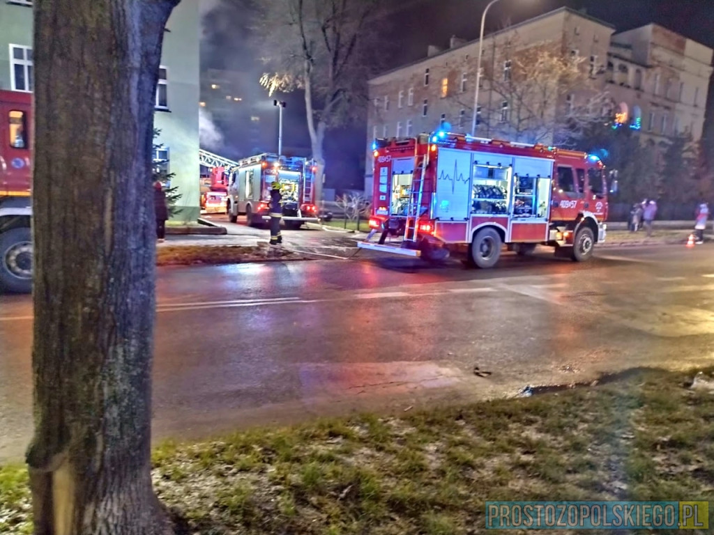 59-latek który zginął w pożarze cierpiał na zbieractwo. Policja i MOPS byli bezradni