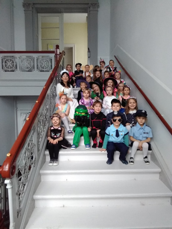 Zabawa karnawałowa w Publicznym Przedszkolu nr 8 w Brzegu