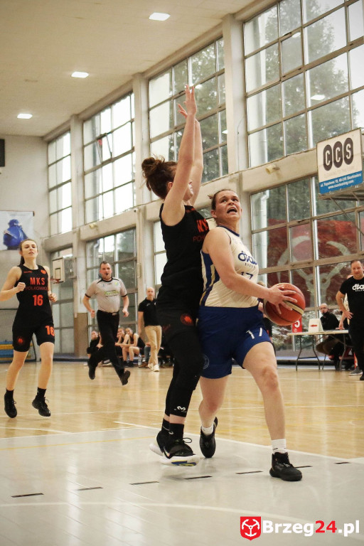 Koszykarki Stali powalczyły z wiceliderem z Polkowic