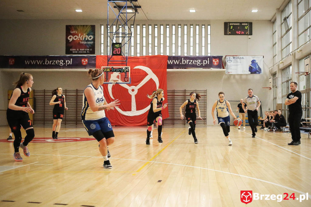 Koszykarki Stali powalczyły z wiceliderem z Polkowic