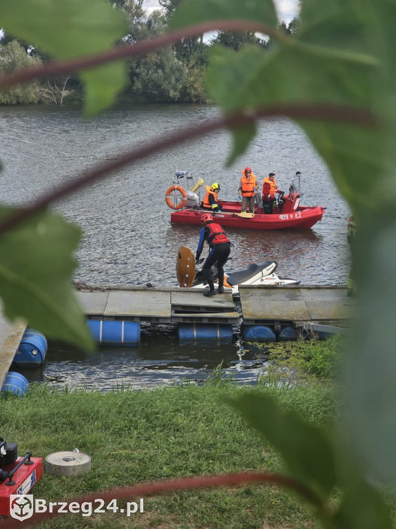 Strażacy sprawdzili swoje umiejętności na wodzie