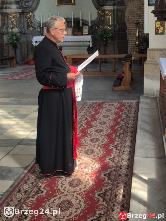 Proboszcz Krzysztof Dudojć uhonorowany tytułem kanonika