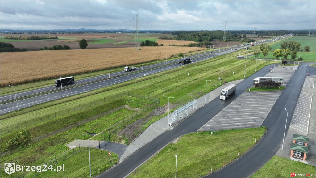 GDDKiA montuje rampy do odśnieżania