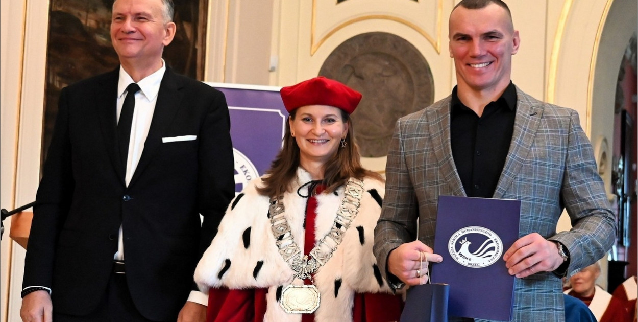 Uroczysta inauguracja roku akademickiego w WSHE