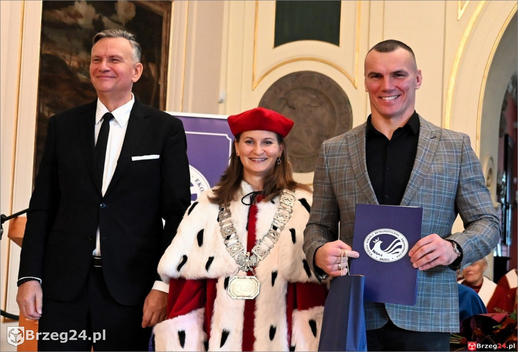 Uroczysta inauguracja roku akademickiego w WSHE