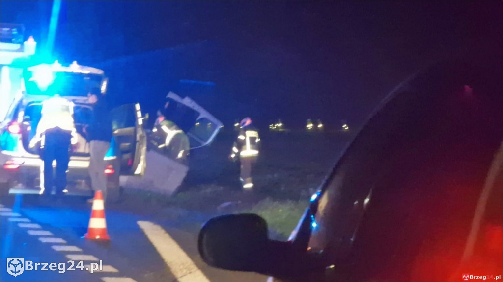 Groźne zderzenie w Kolnicy. Nocna akcja służb