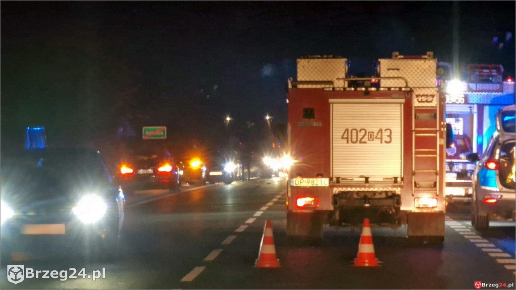 Groźne zderzenie w Kolnicy. Nocna akcja służb