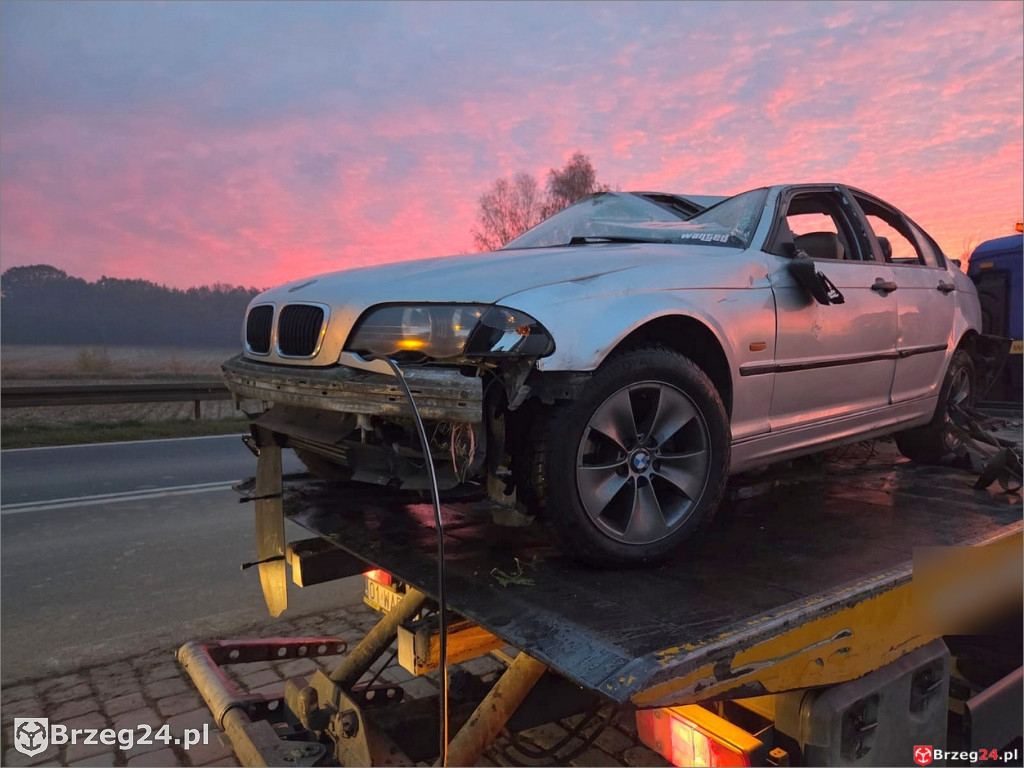 Pijany Ukrainiec z zakazem prowadzenia dachował