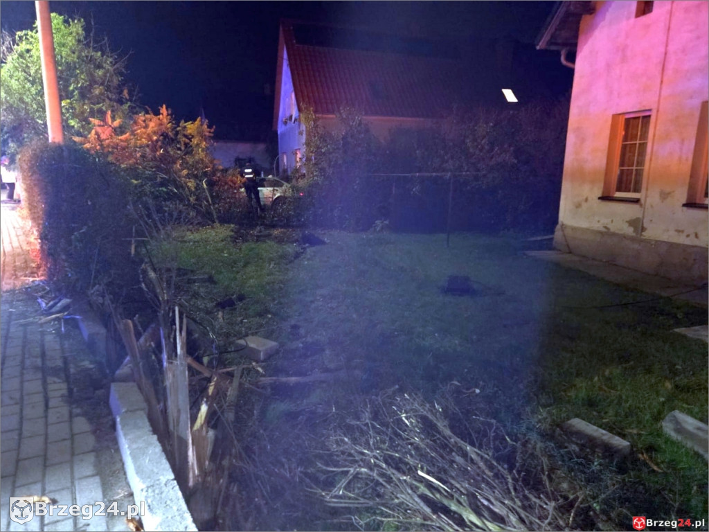 Pijany Ukrainiec z zakazem prowadzenia dachował