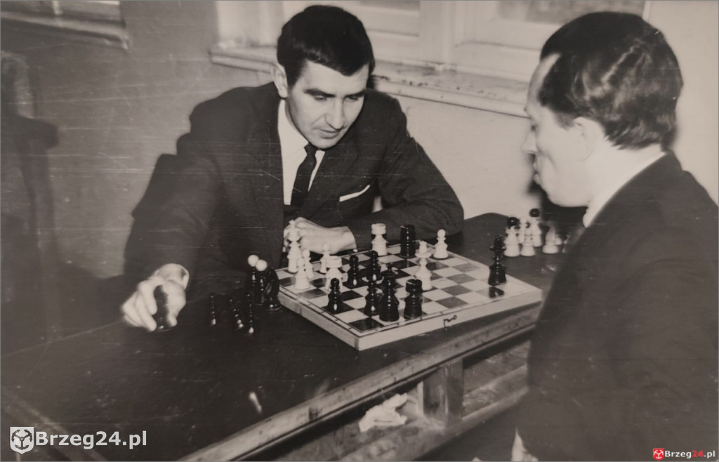 Wspomnienie o Eugeniuszu Lechowiczu