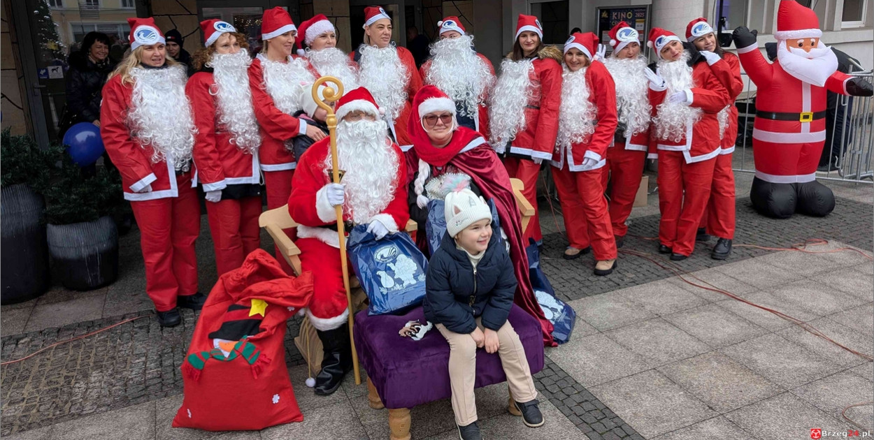 Kolejny „Nalot  Świętych Mikołajów z WSHE”