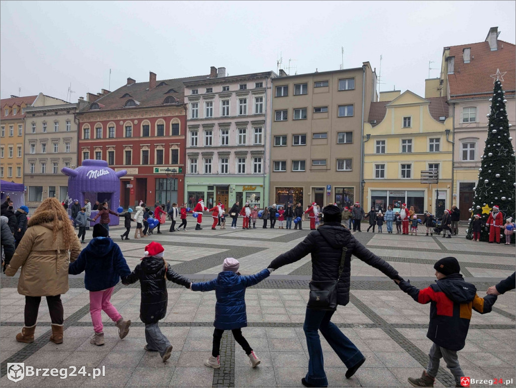 Kolejny „Nalot  Świętych Mikołajów z WSHE”