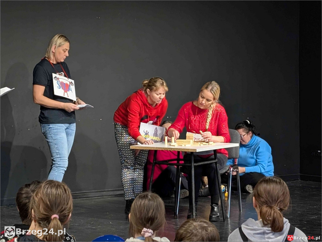 Kolejny „Nalot  Świętych Mikołajów z WSHE”