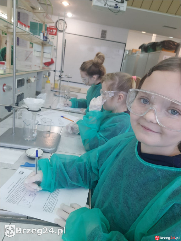 Uczniowie z Przylesia na Uniwersytecie Wrocławskim