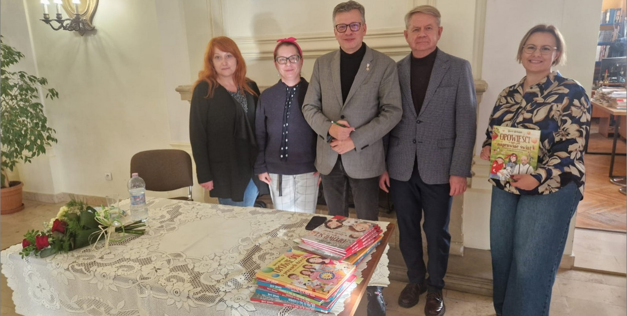 Lewińska szkoła im. Kopernika stawia na czytanie