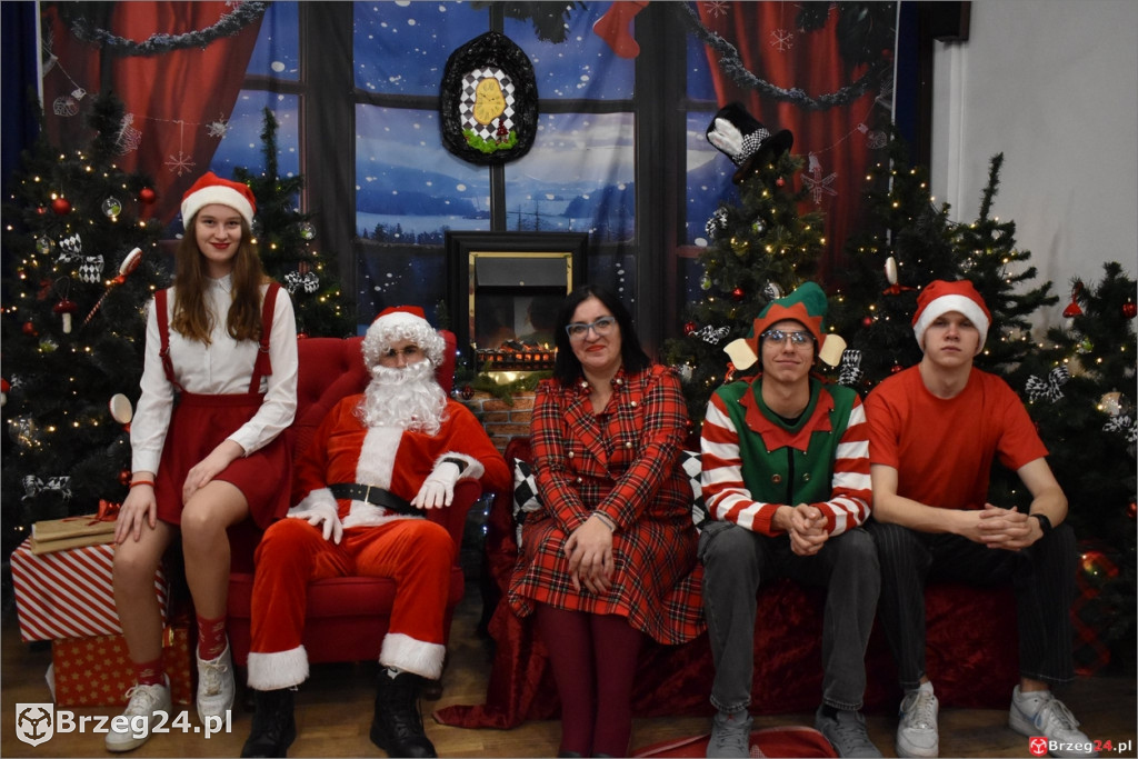 Świąteczne miasteczko w szkole przy Słowiańskiej