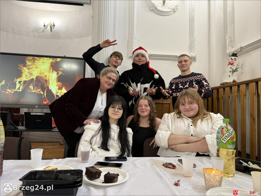 Jasełka z przesłaniem w ZSB w Brzegu