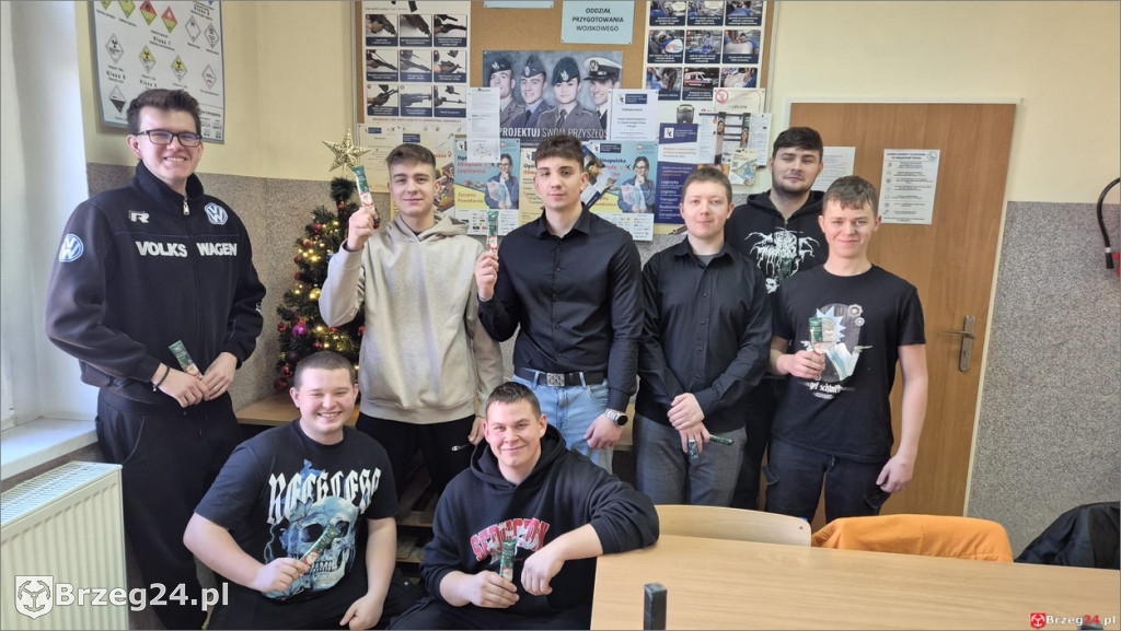 Jasełka z przesłaniem w ZSB w Brzegu