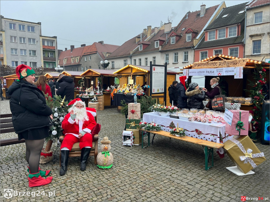 Udany finał zbiórki dla Ameli podczas jarmarku