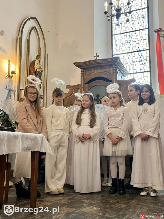 Niezwykłe jasełka w kościele w Pogorzeli