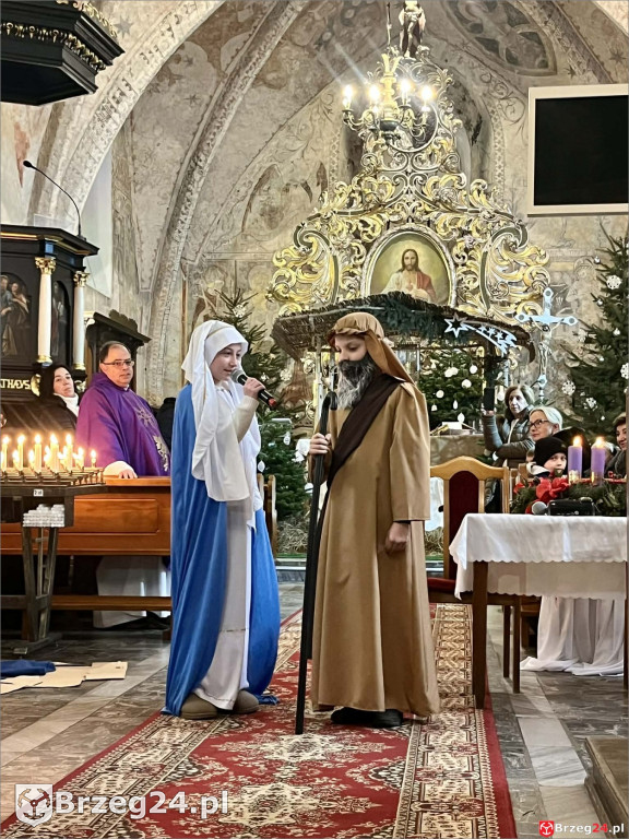 Niezwykłe jasełka w kościele w Pogorzeli