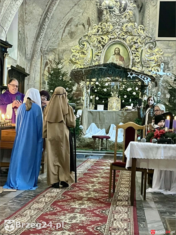 Niezwykłe jasełka w kościele w Pogorzeli