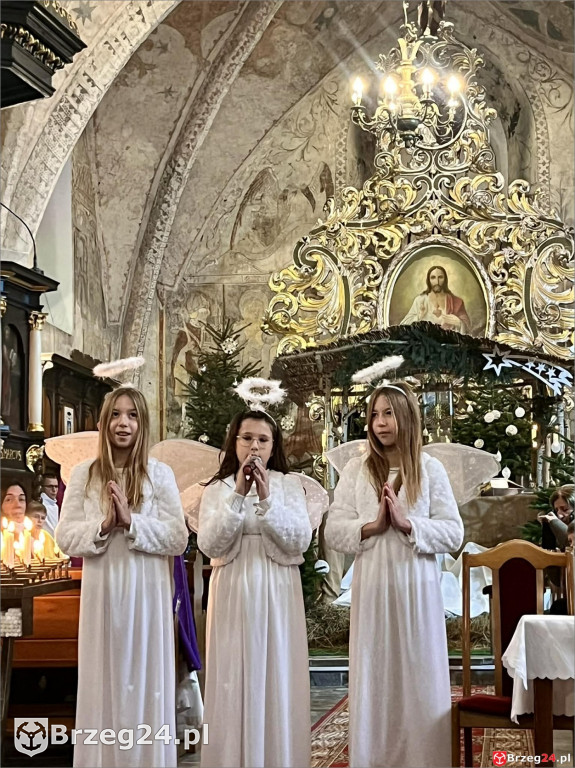 Niezwykłe jasełka w kościele w Pogorzeli