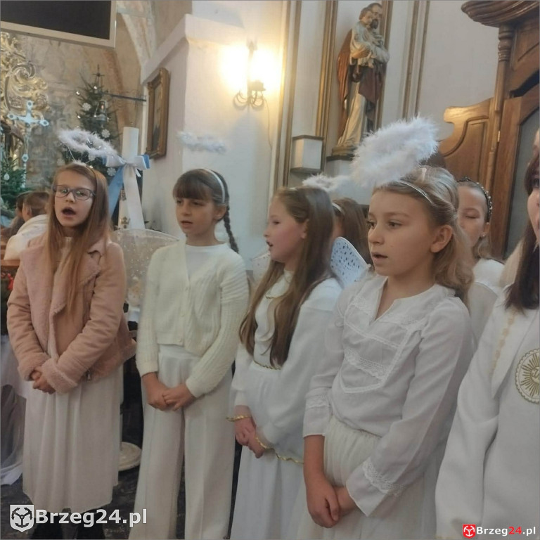 Niezwykłe jasełka w kościele w Pogorzeli