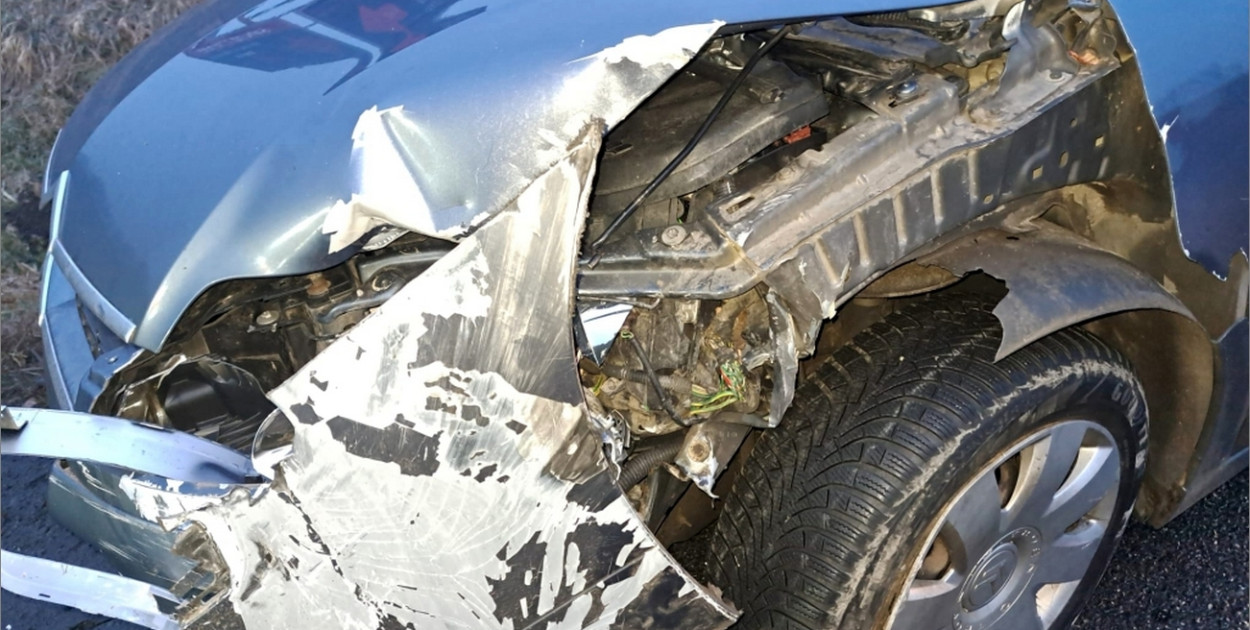 Policja po zdarzeniu na DK94. 84 latek sprawcą