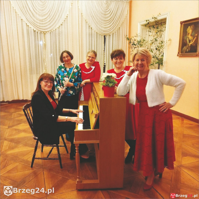 Poezja, muzyka i refleksja  w Centrum Seniora