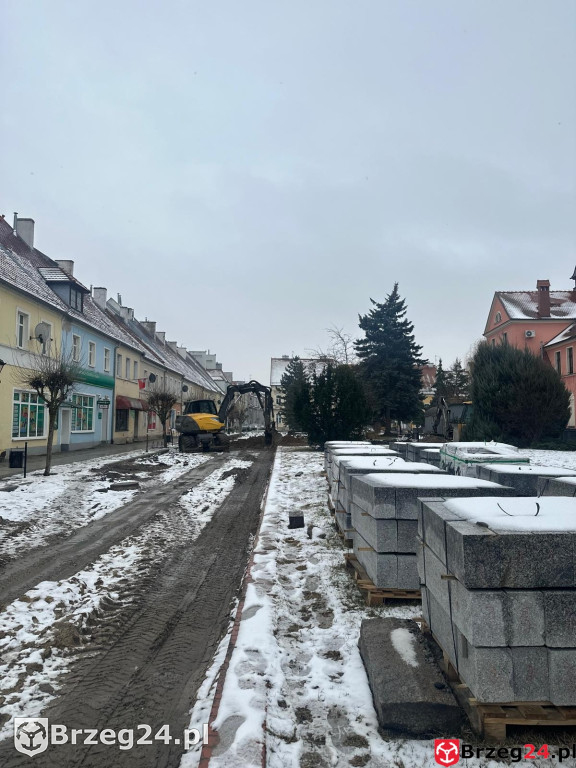 Nowe oświetlenie i 90 miejsc postojowych