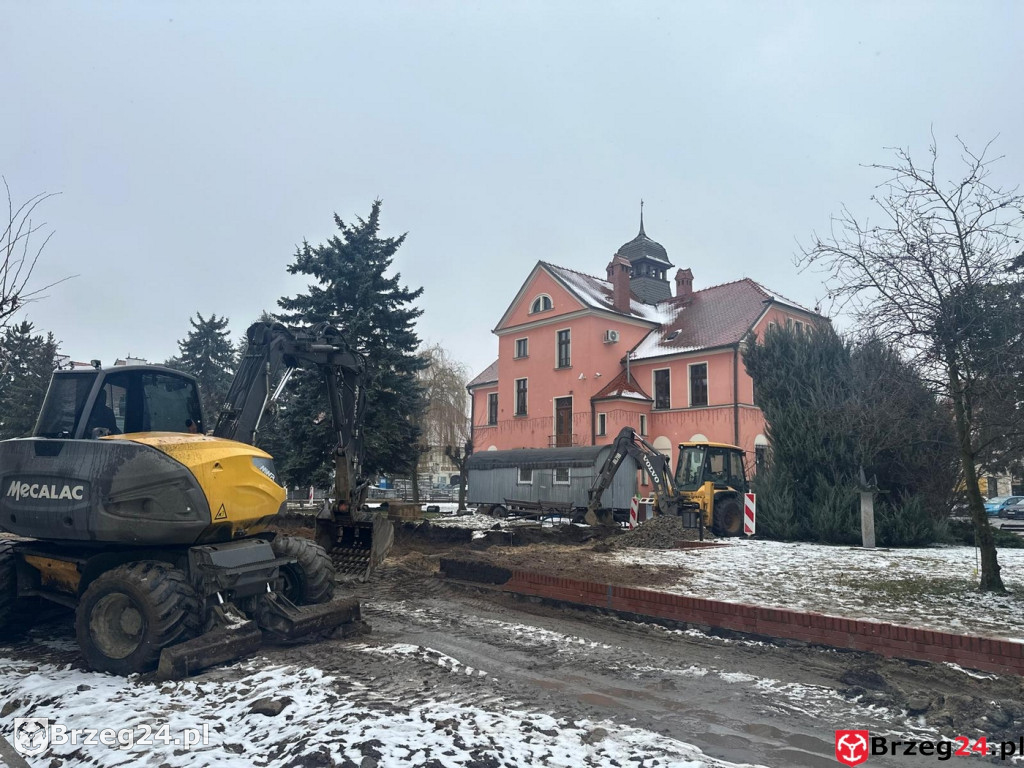 Nowe oświetlenie i 90 miejsc postojowych