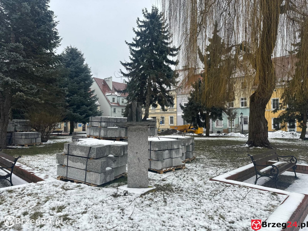 Nowe oświetlenie i 90 miejsc postojowych