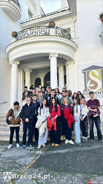 Włosko słowiańska przygoda młodzieży z Brzegu