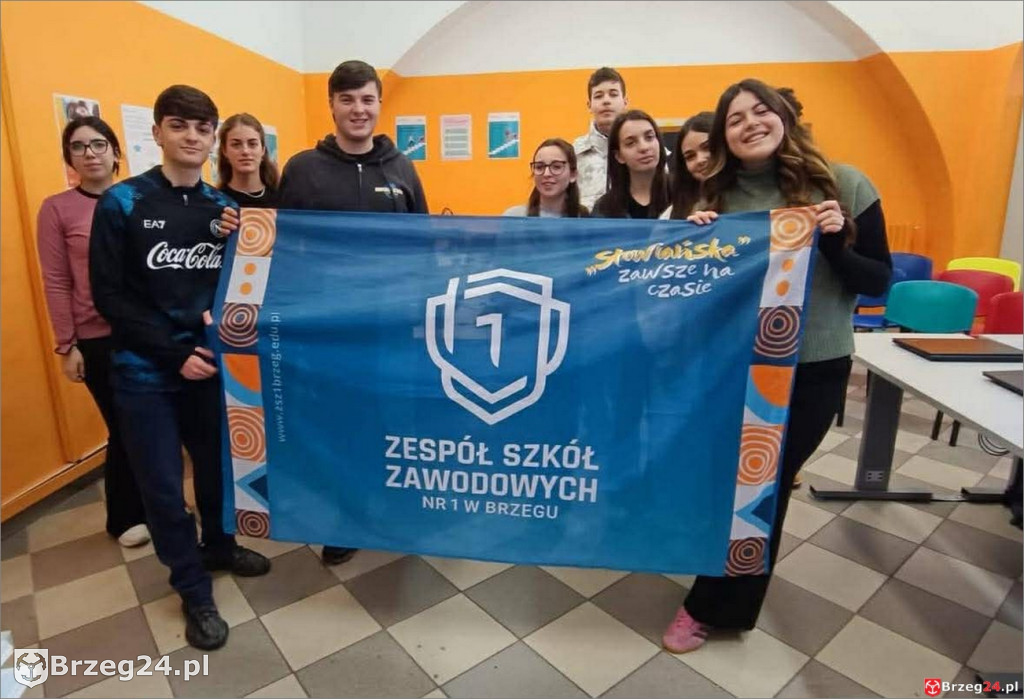 Włosko słowiańska przygoda młodzieży z Brzegu