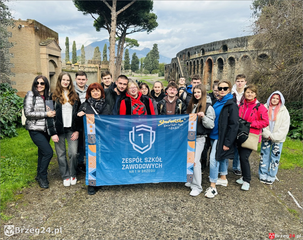Włosko słowiańska przygoda młodzieży z Brzegu