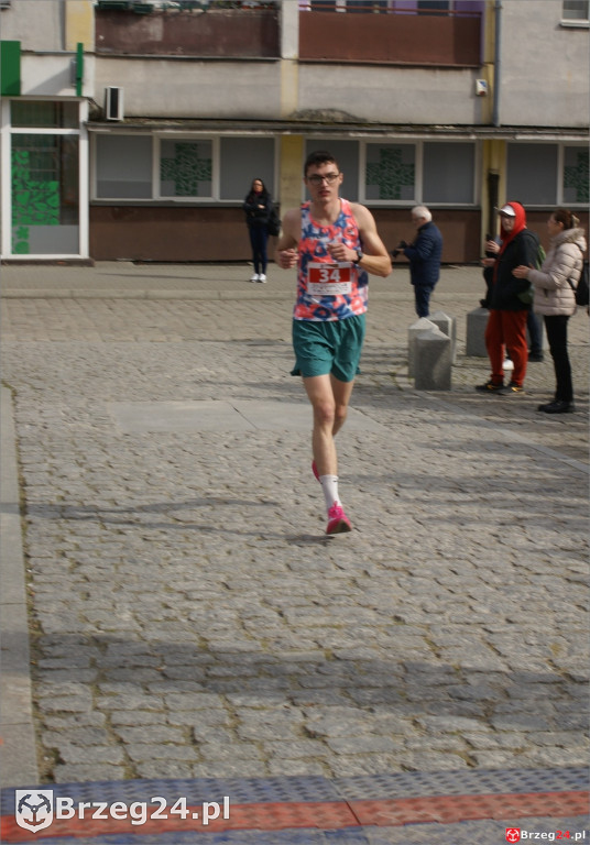 Jubileuszowy Bieg Tropem Wilczym w Grodkowie